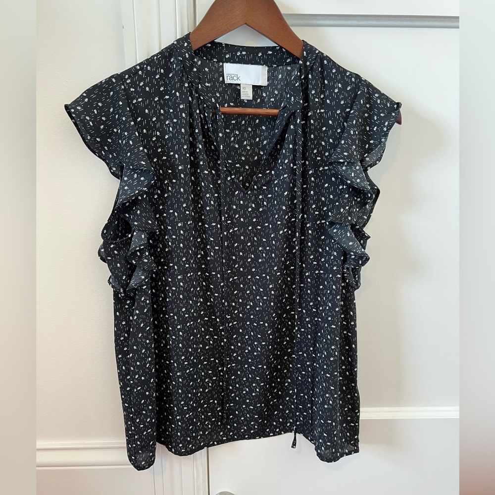 Nordstrom Rack Flutter Sleeve Top (Size XS)